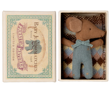 Load image into Gallery viewer, Maileg / Mouse In A Box / Sleepy-Wakey Baby / Blue