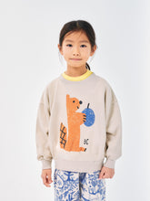 Load image into Gallery viewer, Bobo Choses / KID / Sweatshirt / Hungry Squirrel