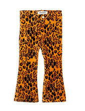 Load image into Gallery viewer, Mini Rodini / PRE SS24 / Velvet Flared Trousers / Leopard AOP